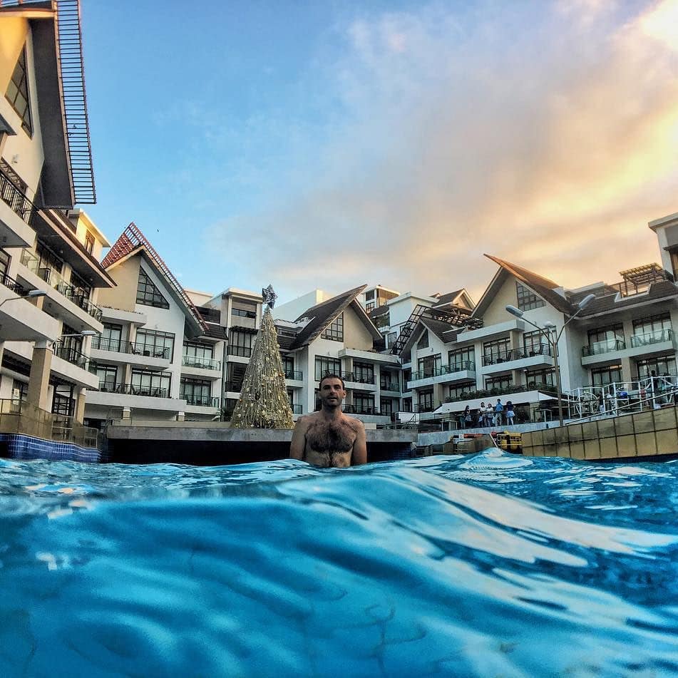 Things to do in Boracay Island, Boracay island travel guide, budget travel in boracay island, Boracay Island, Wave pool in the list of things to do in Boracay, The Wave Pool in Boracay, Things to do in Boracay Island, Boracay island travel guide, budget travel in boracay island, Boracay Island