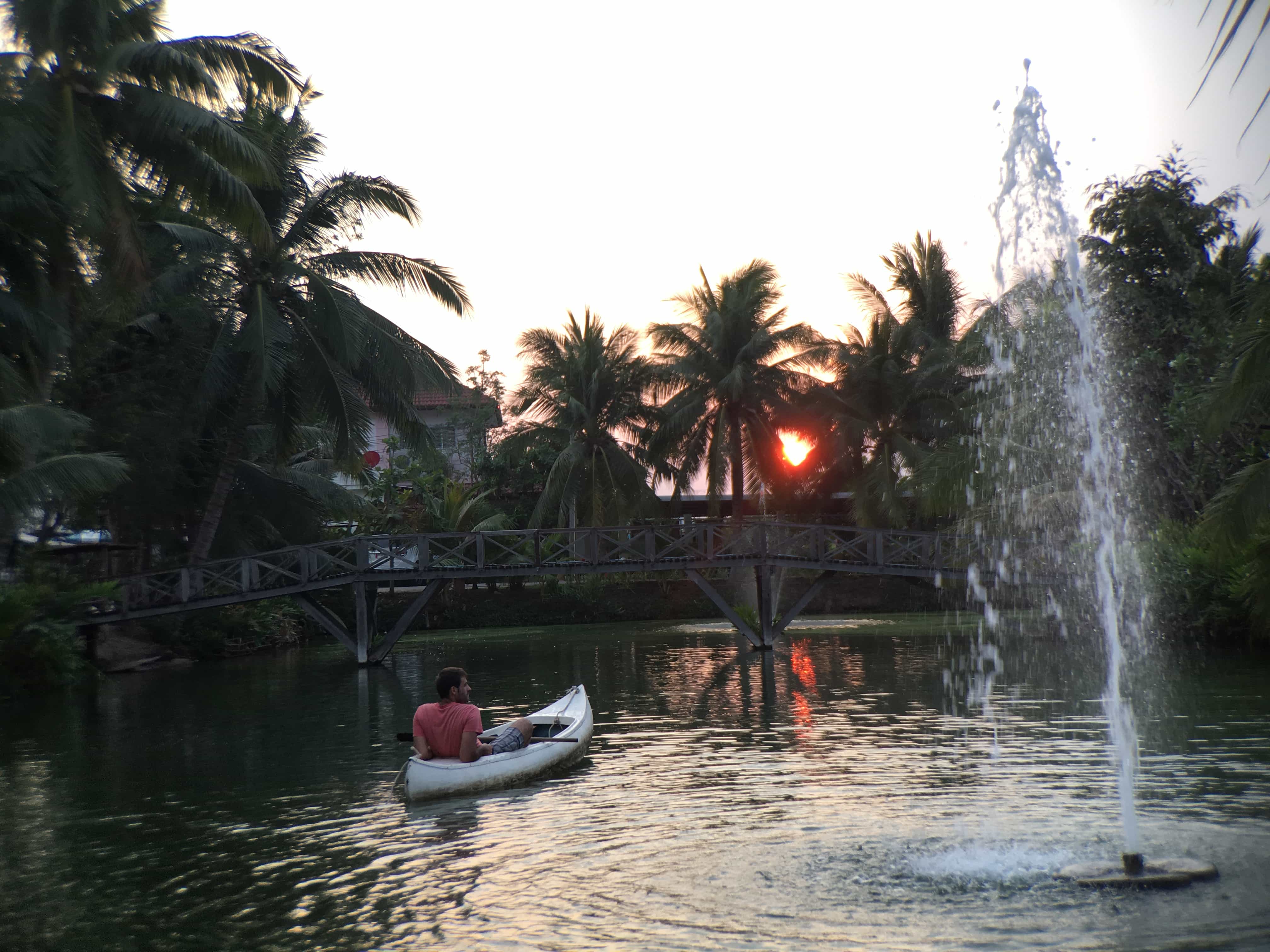 things to do in ayutthaya, where to stay in ayutthaya, what to eat in ayutthaya, how to get to ayutthaya