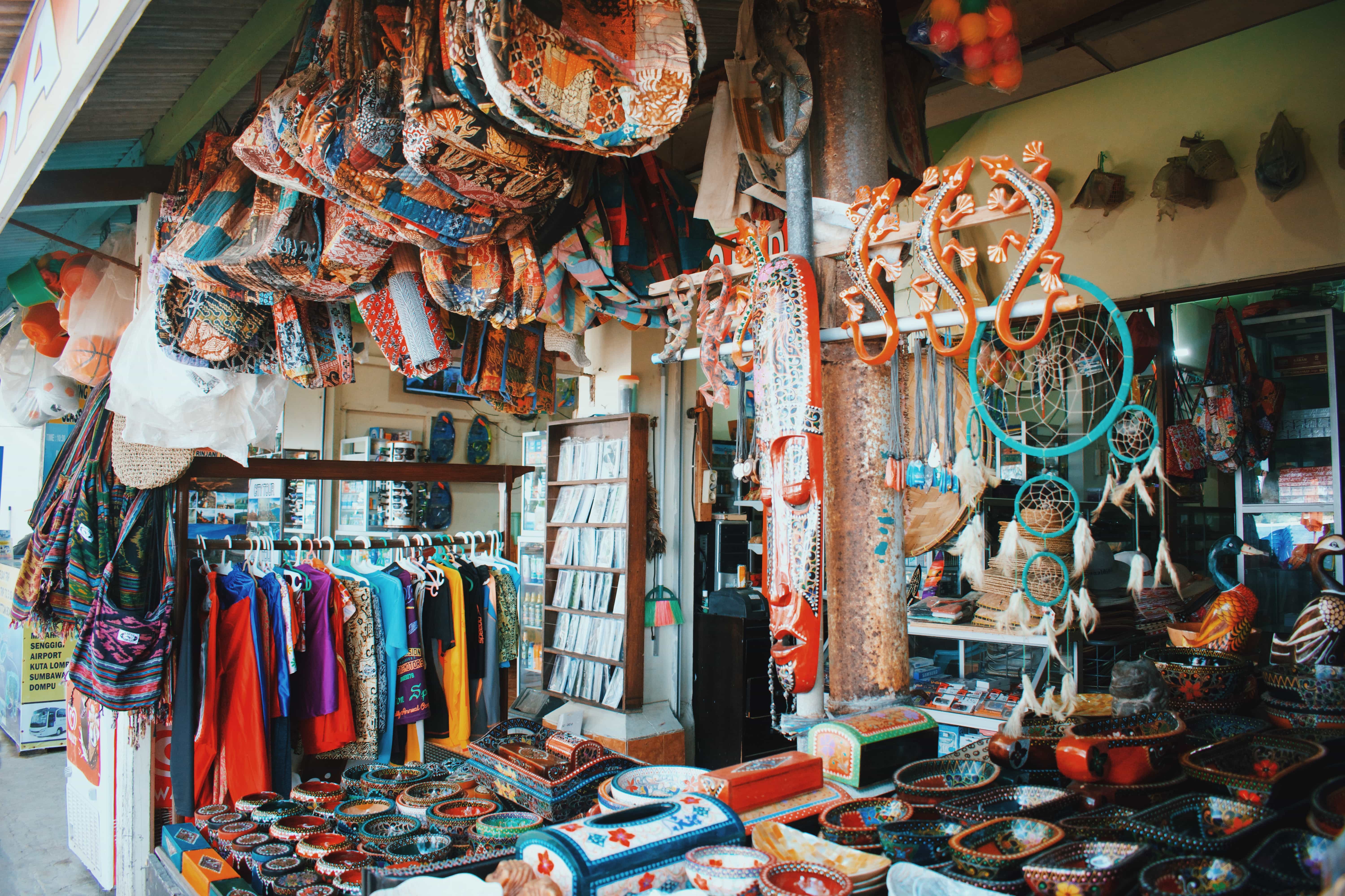 things to do in gili trawangan, how to get to Gili Trawangan, gili trawangan viewpoint, things to do in gili air, places to go in gili trawangan, romantic things to do in gili trawangan, gili islands, gili trawangan booze cruise