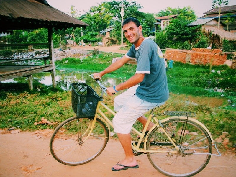 10 Mistakes To Avoid Overpaying On Your Travels And How To Avoid Them, How To Save Money While Traveling, things to know before visiting Myanmar, Bago