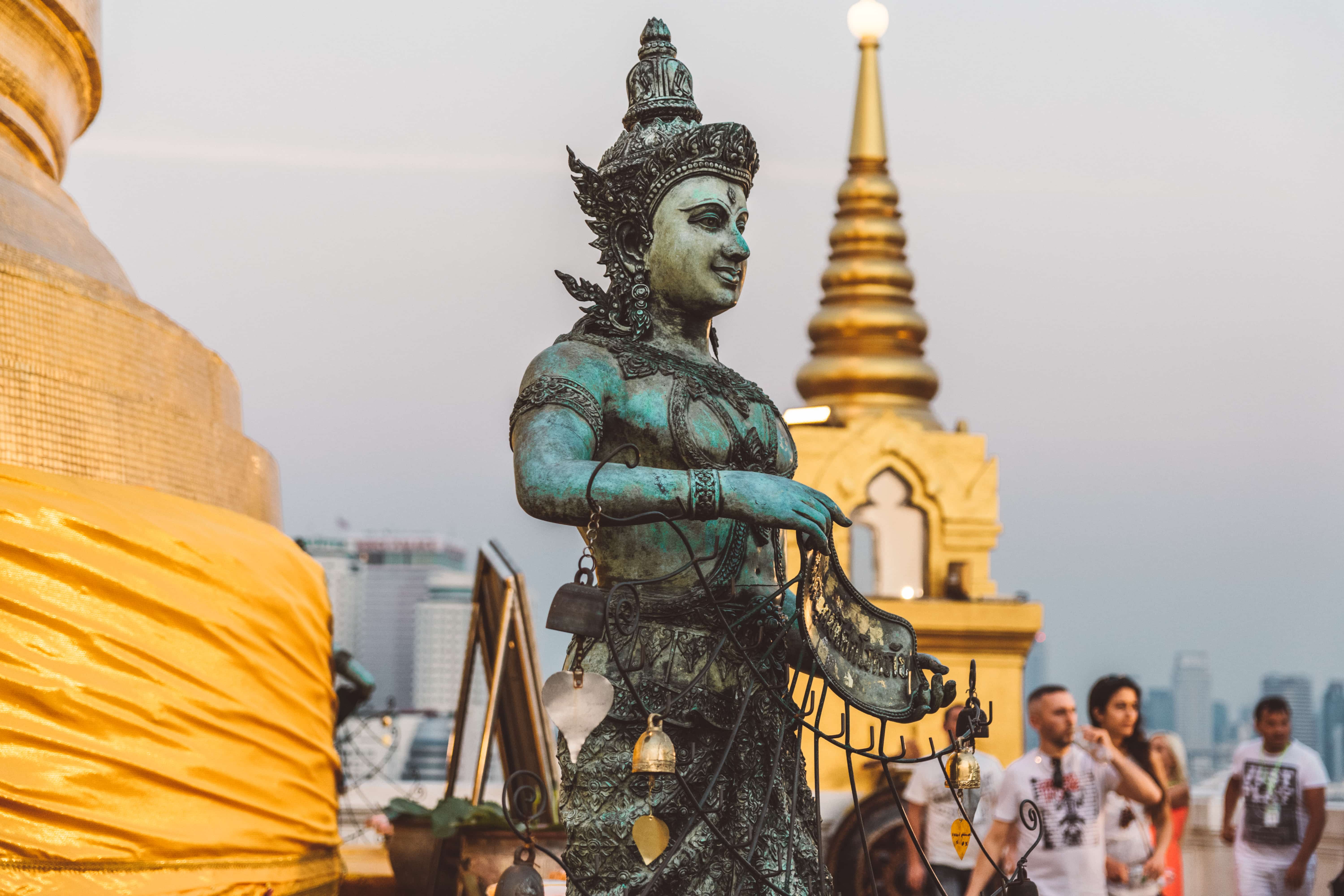 How to Get From Bangkok Airport to Khao San Road Best Way 18 How to get Khao San Road from the airport, How to get Khao San Road, Khao San Road night market, Where to stay in Khao San Road, where to sleep in Khao San Road, what to do in Khao San Road, What to eat in Khao San Road, Unicorn Cafe