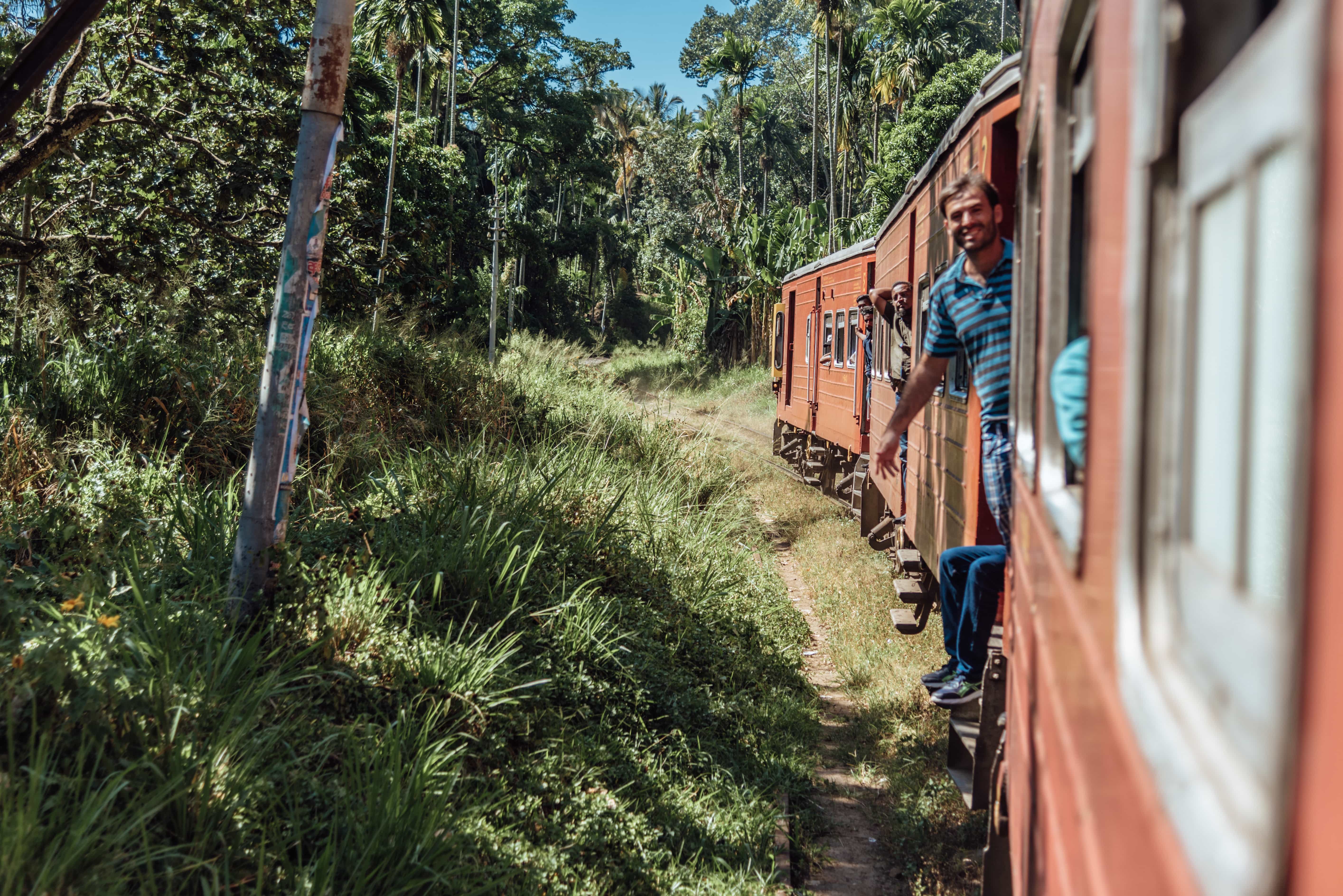 budget travel in sri lanka