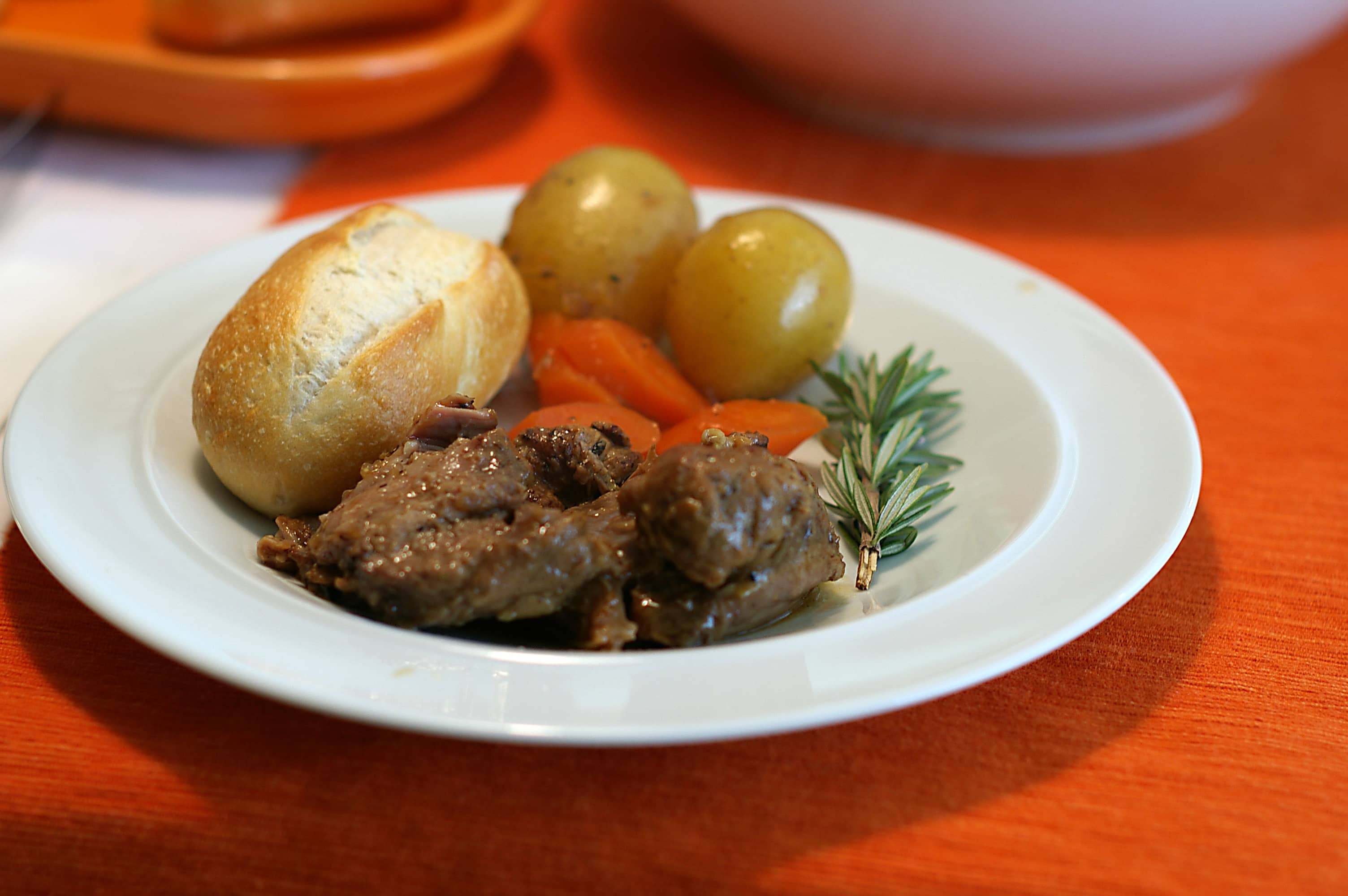 8 Tourist Traps to Avoid in London (Travel Guide)