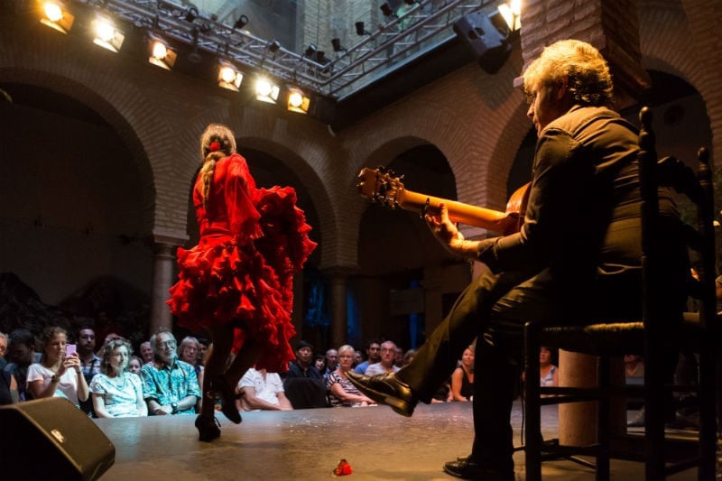 40 Quick Facts About Spain That You Didn't Know, 10 Unbelievable Experiences In Spain That You Can't-Miss, Tips for Eating in Barcelona - What To Eat And What You Should Not Eat in Barcelona, 7 Tourist Traps to Avoid in Seville (Travel Guide), Museo del Flamenco, 7 Tourist Traps to Avoid in Madrid