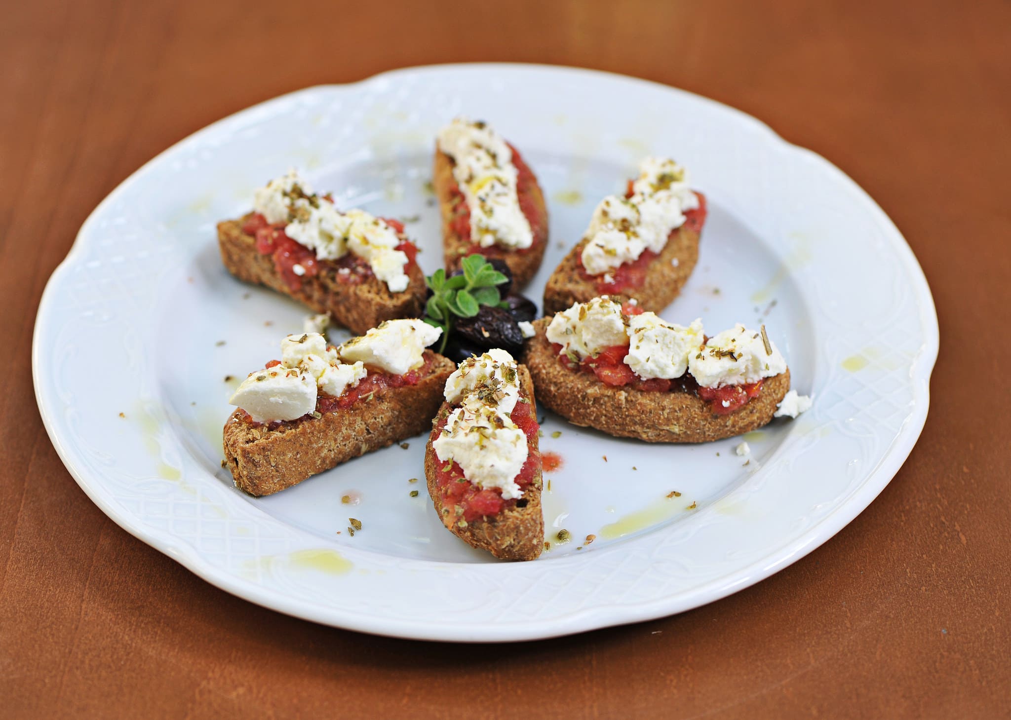 Things to do in Mykonos, Places to visit in Mykonos, Food to try in Mykonos, Paximadia, Rusks