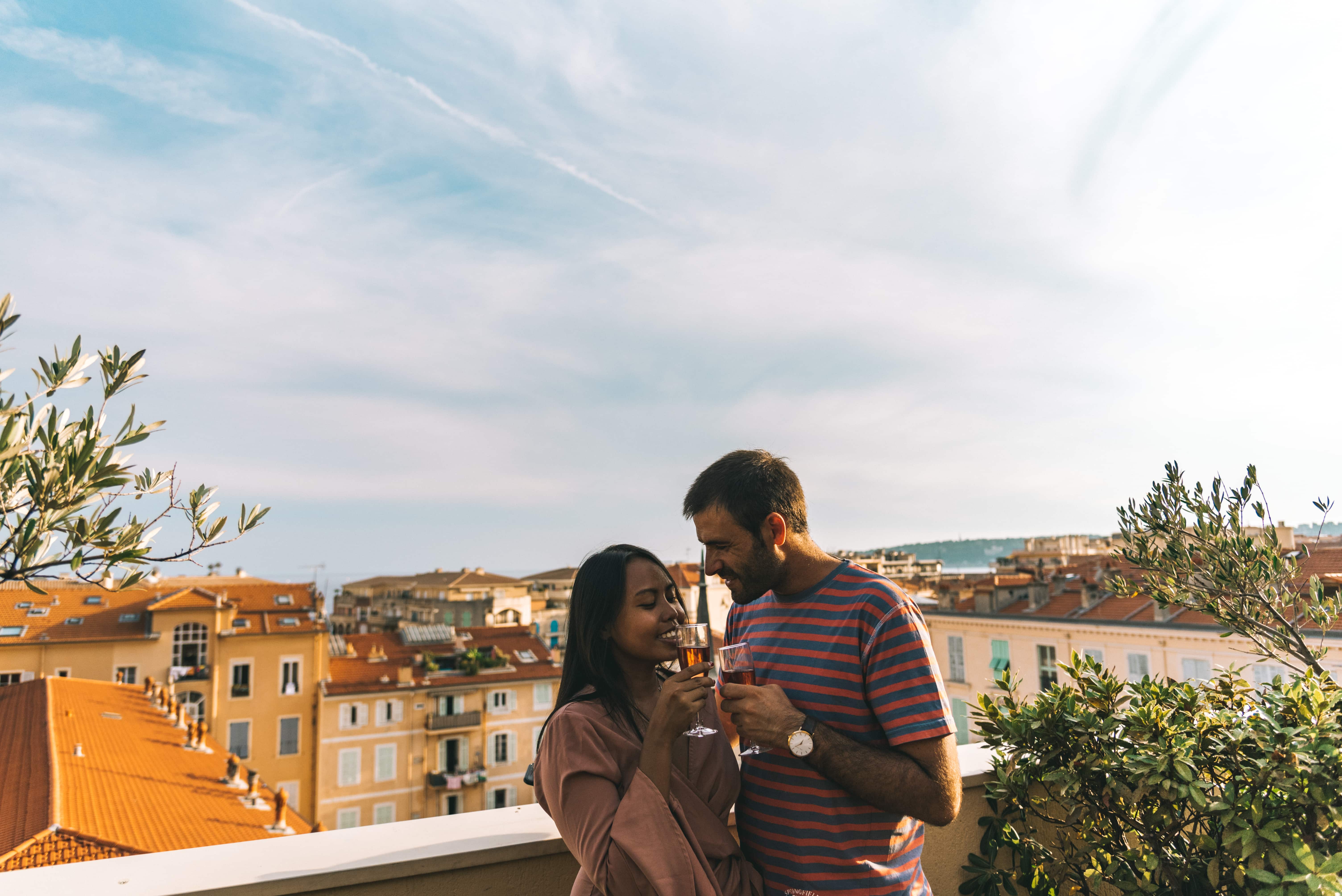 Things to do in Nice, Places to visit in Nice, Beaches in Nice, bibycle around Nice, day trip to Montecarlo, day trip to Menton