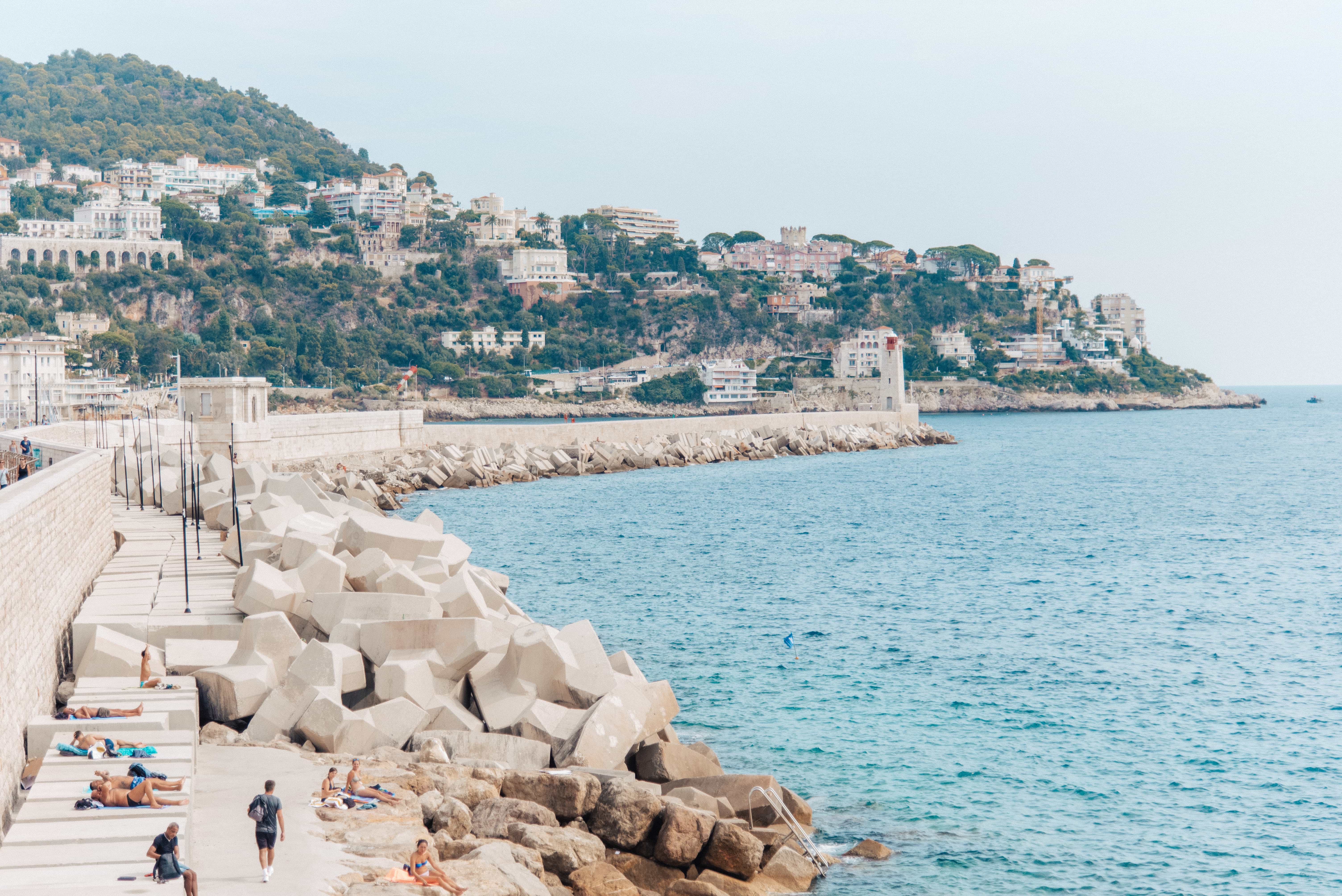 Things to do in Nice, Places to visit in Nice, Beaches in Nice, bibycle around Nice