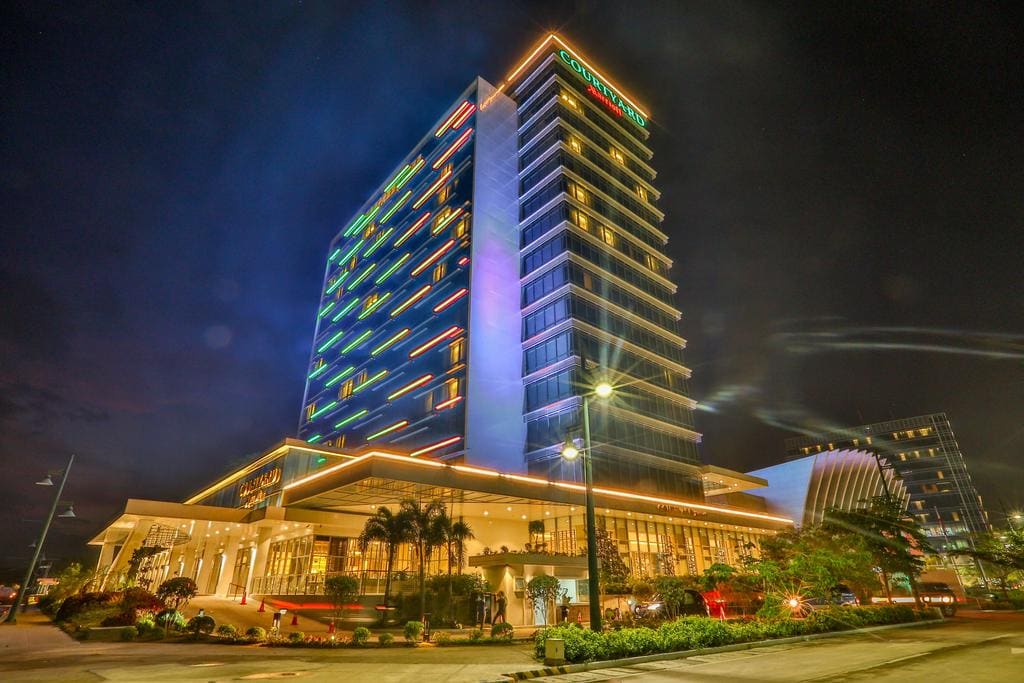 Iloilo Hotels: 20 Best Hotels in Iloilo - Where to Stay in IloIlo 15 Courtyard by Marriott Iloilo, beach resorts in iloilo, resorts in iloilo, hotels in iloilo, hotels in iloilo city, cheap hotels in iloilo