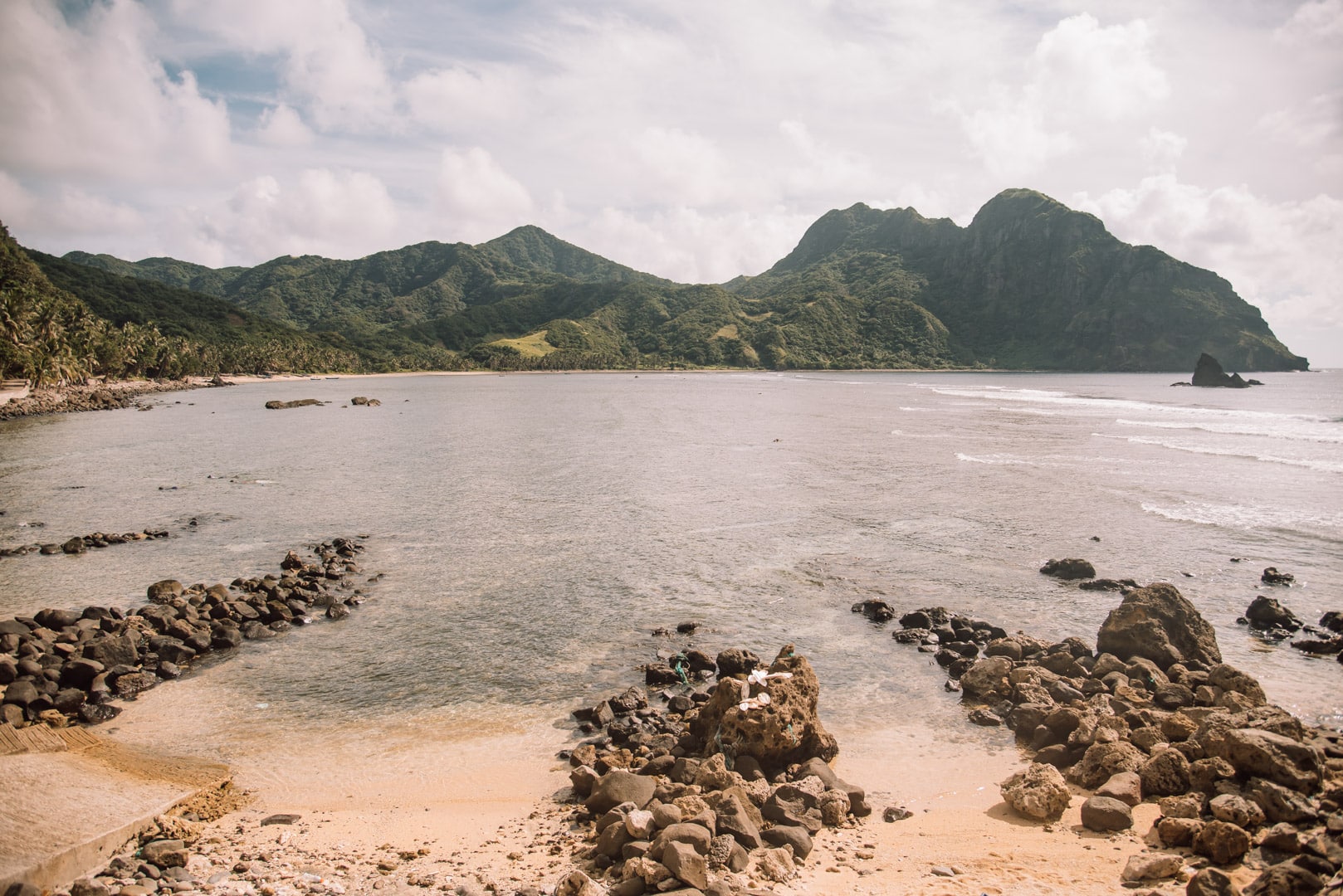 Transportation around Batanes, Batanes tourist spots, atms in batanes, wifi connection in batanes, how to go to Batanes, Duvek Bay