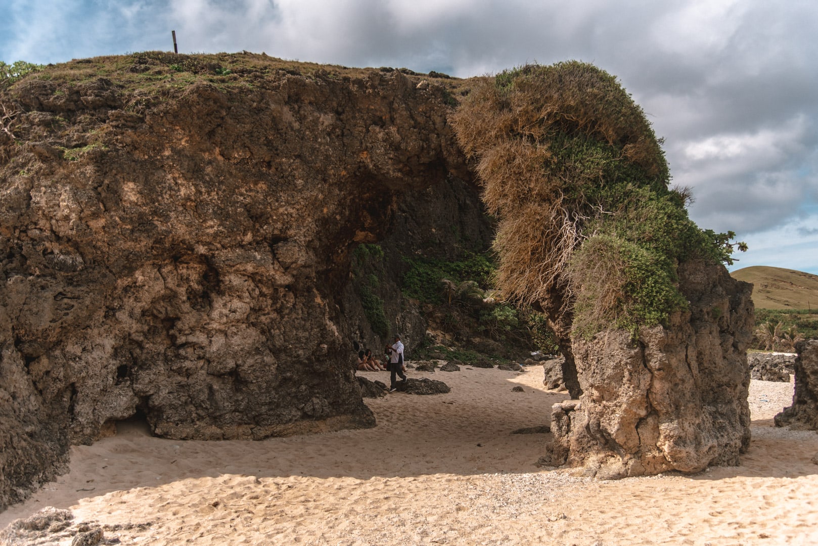 Transportation around Batanes, Batanes tourist spots, atms in batanes, wifi connection in batanes, how to go to Batanes, Sabtang, Morong Beach, batanes beaches, beaches in batanes