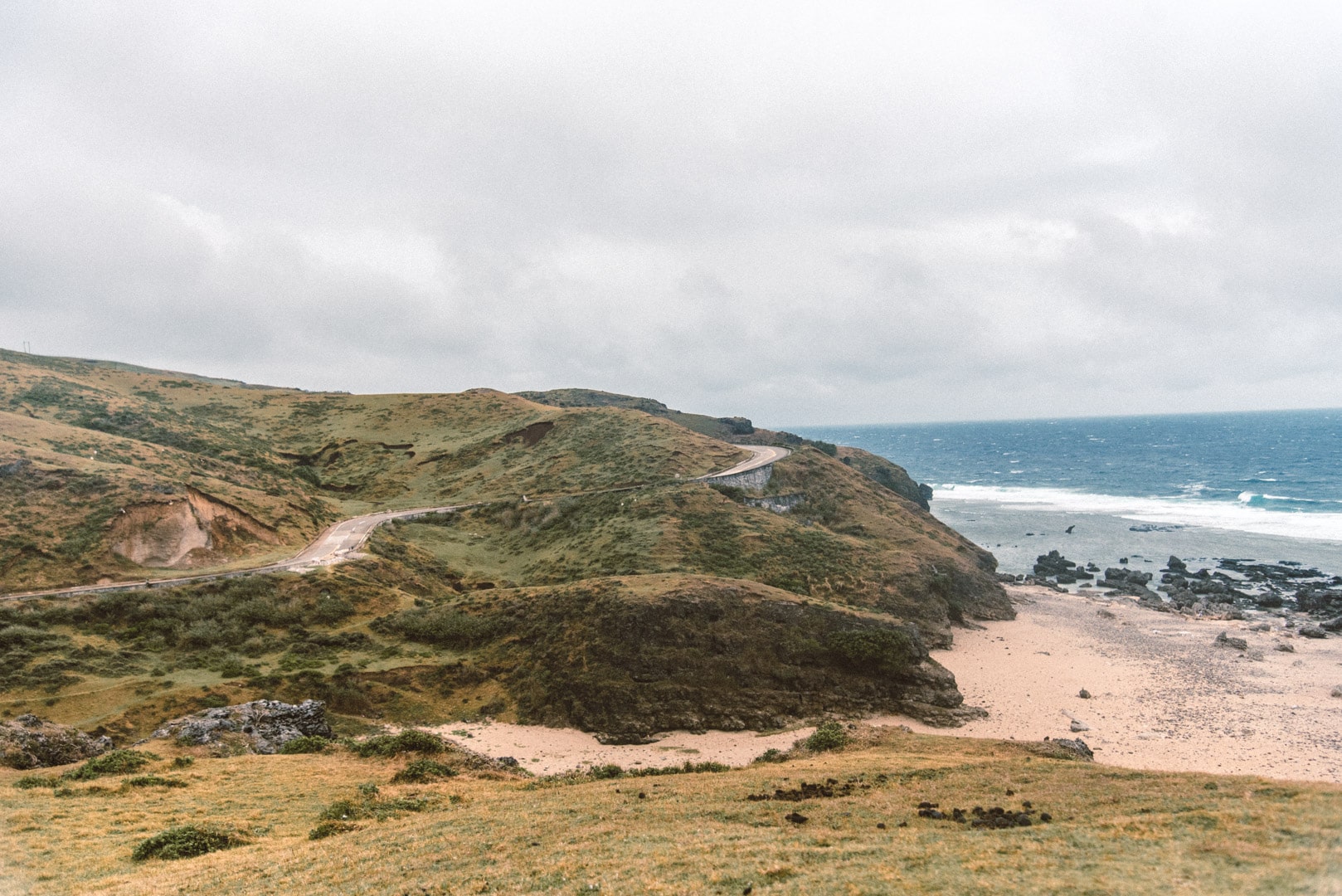 Transportation around Batanes, Batanes tourist spots, atms in batanes, wifi connection in batanes, how to go to Batanes, motchong view point, batanes beaches, beaches in batanes