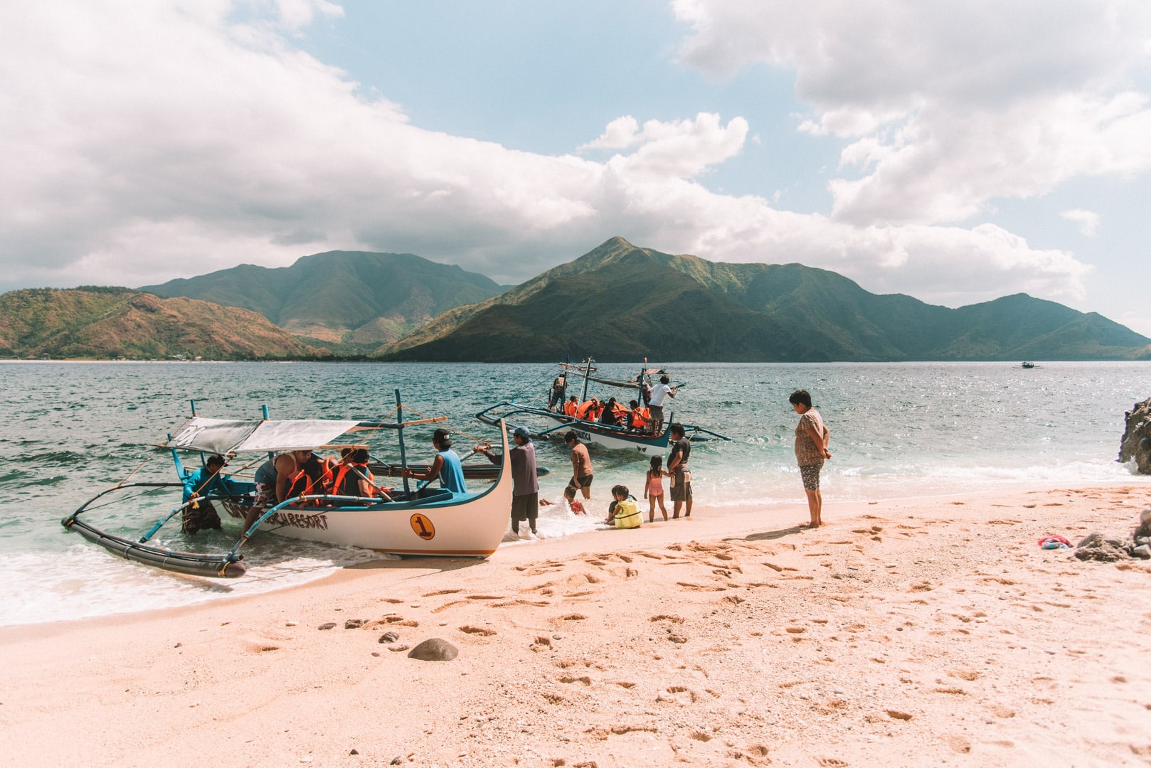Zambales Island Hopping, Capones Island, Capones Island, Island hopping in Zambales, Zambales travel guide