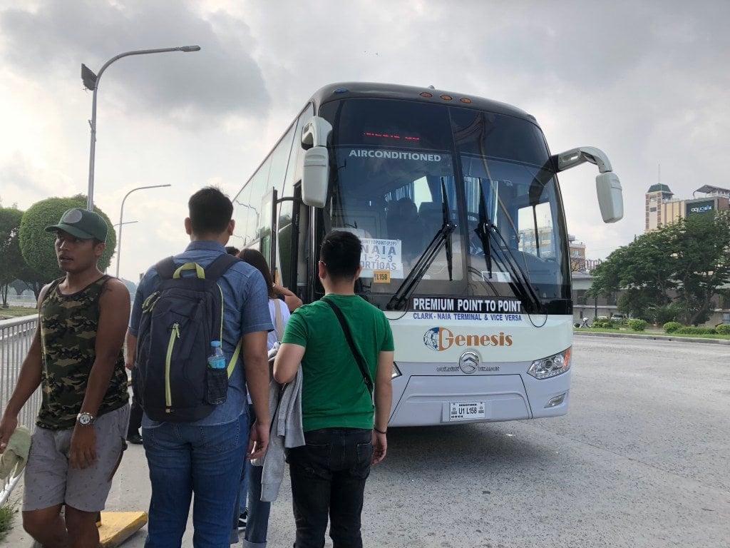 How to get from Clark International Airport to Manila, P2P bus, manila to Clark, manila to clark airport, p2p bus, point to point bus