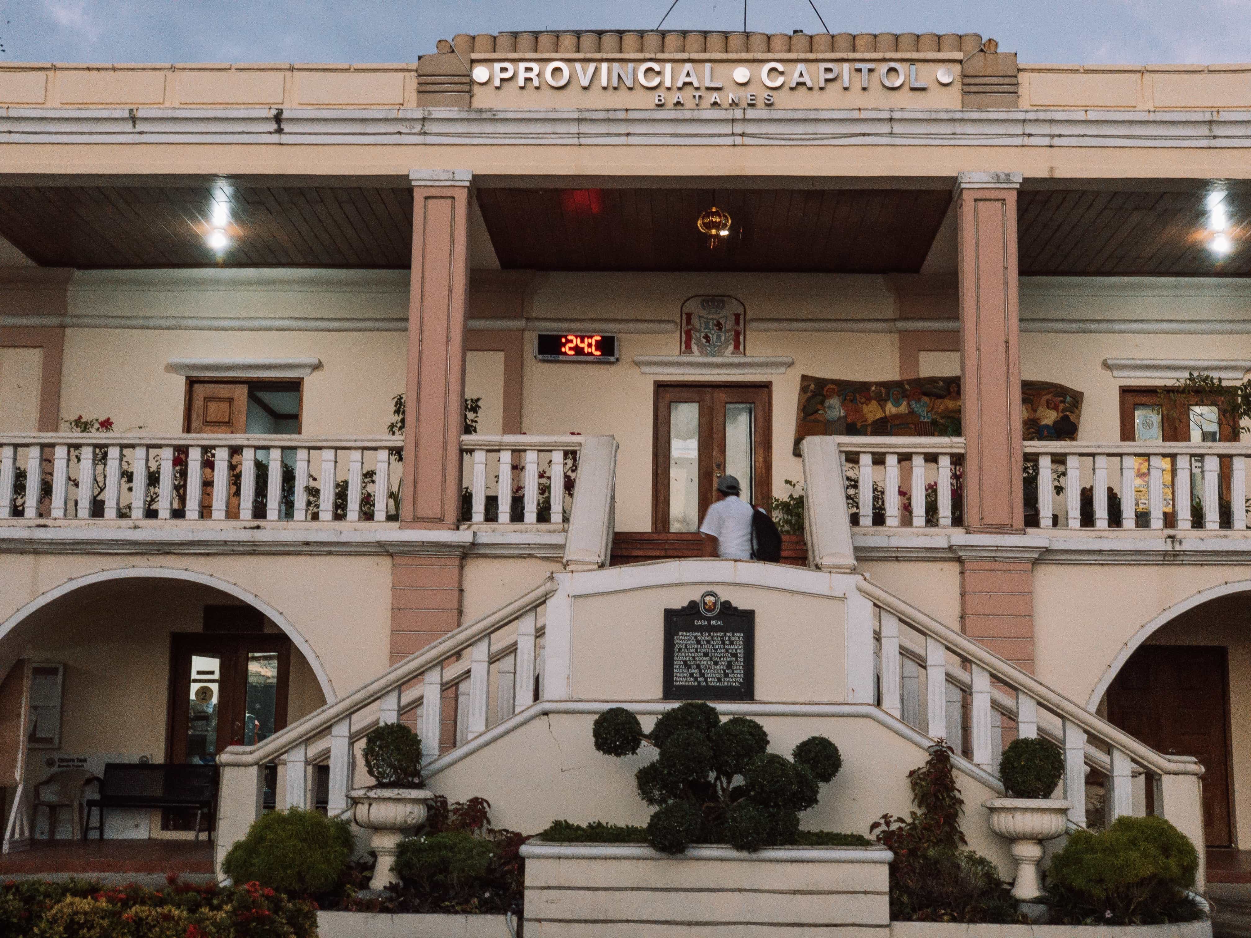 Transportation around Batanes, Batanes tourist spots, atms in batanes, wifi connection in batanes, how to go to Batanes, walking around city center in basco