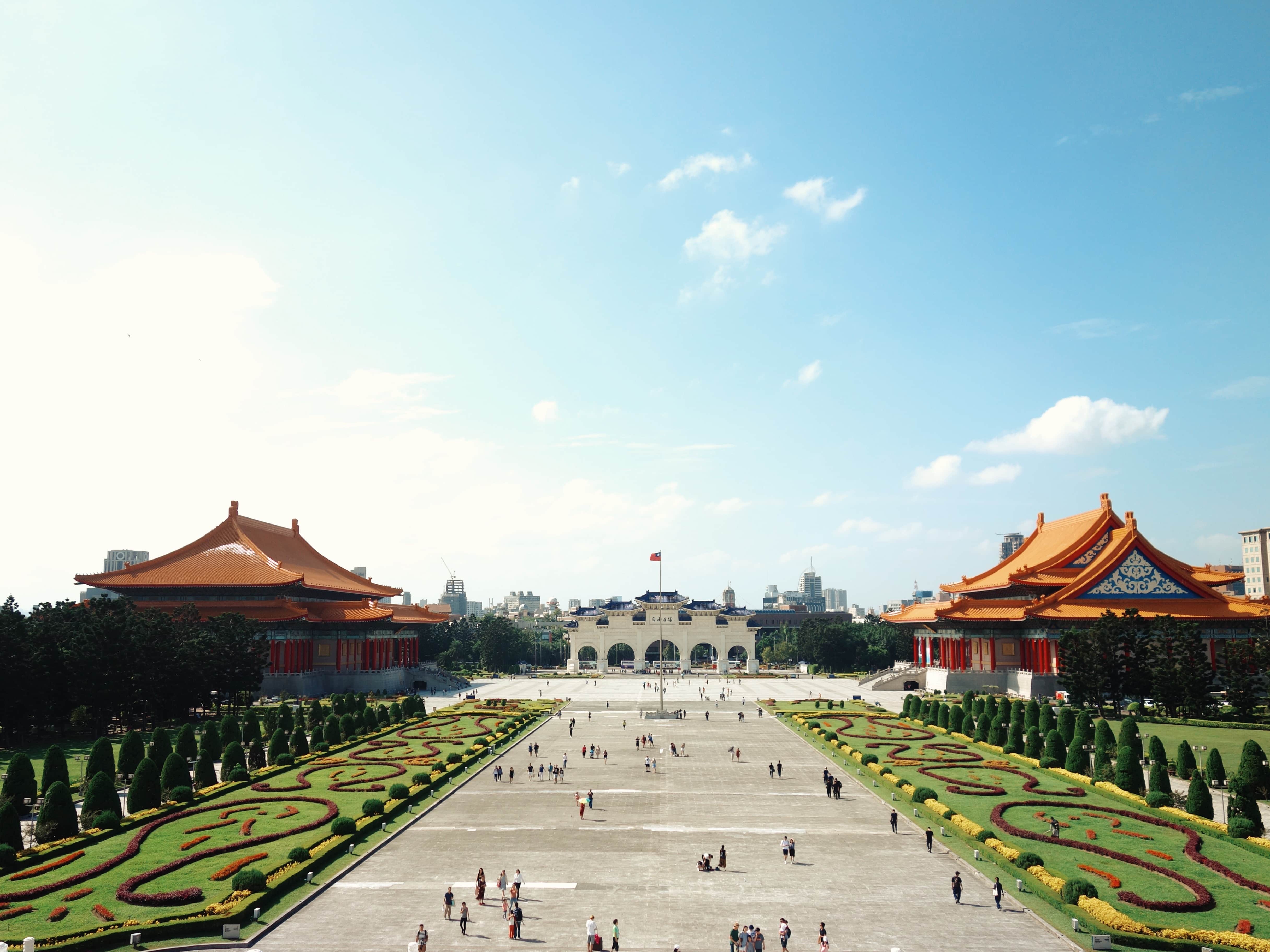 20 Most Instagrammable Places in Taipei And Best Instagram Spots in Taipei 4 instagrammable places in Taiwan, Chiang Kai-Shek Memorial Hall
