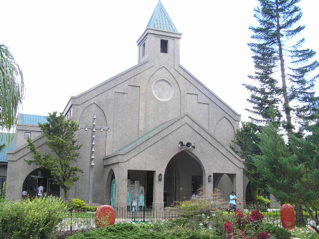 Tagaytay Tourist Spots, Pink Sisters