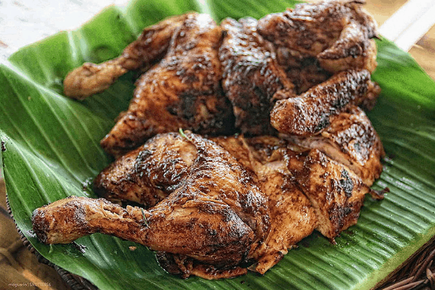 Street Food Philippines - 50 Best Filipino Street Food You Must Try 7 Lechon Manok