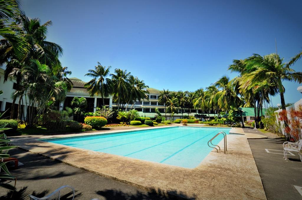 Luxur Place, hotels in bacolod, hotels in bacolod city, cheap hotels in bacolod