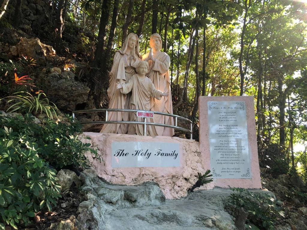 Hundred Islands Pilgrimage