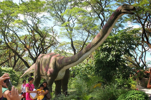 Dinosaurs Island, Pampanga tourist spots