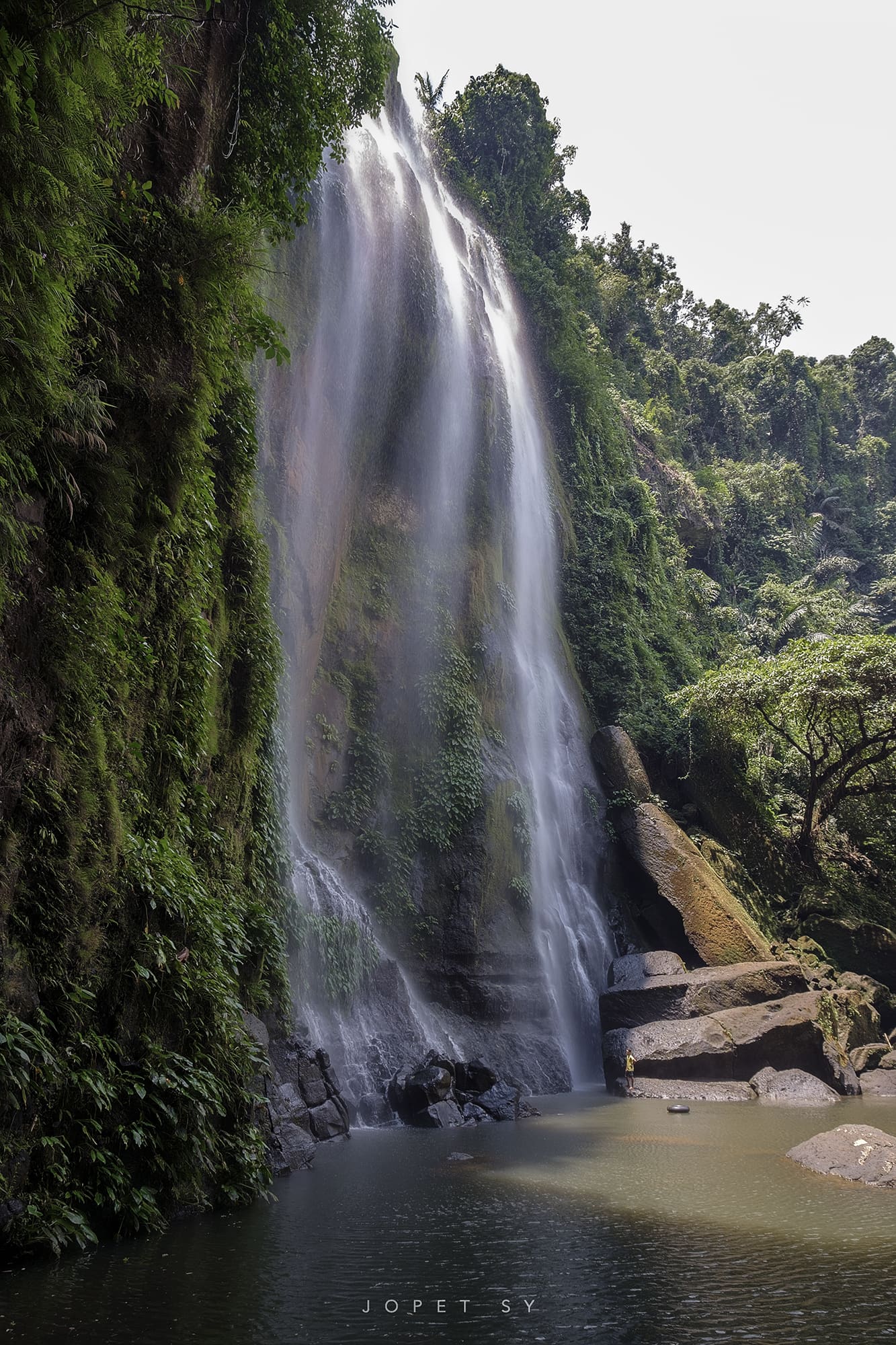 waterfalls in the philippines