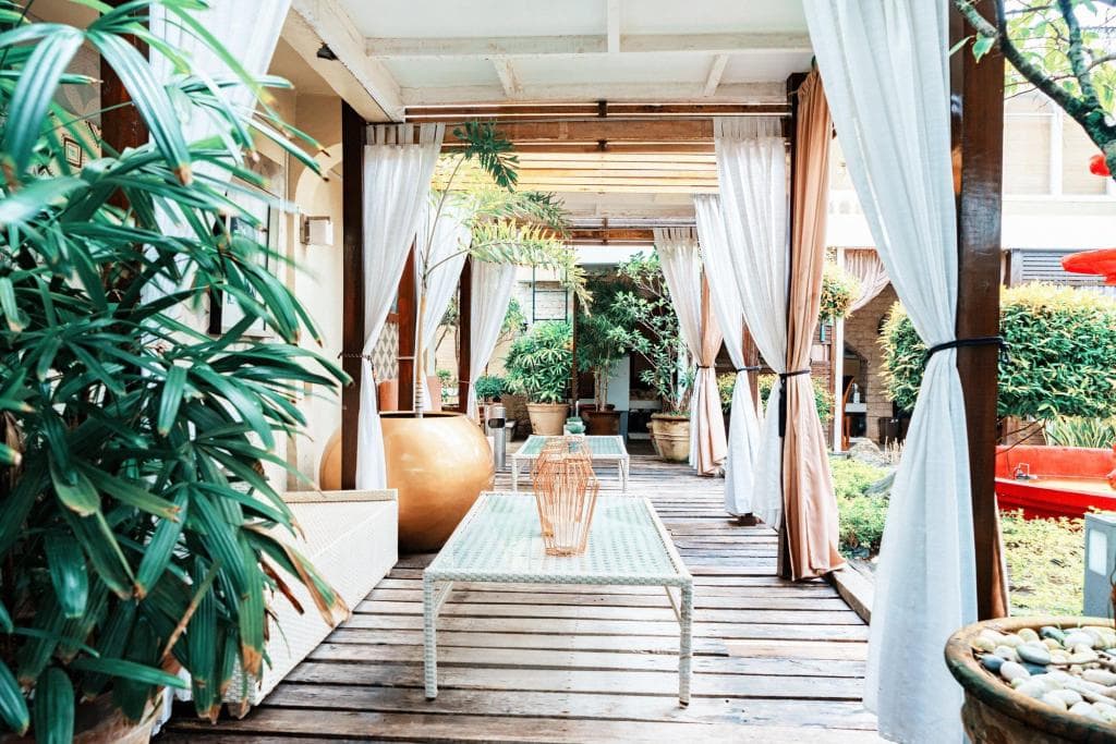 Wow Hotel, hotels in dumaguete, resorts in dumaguete