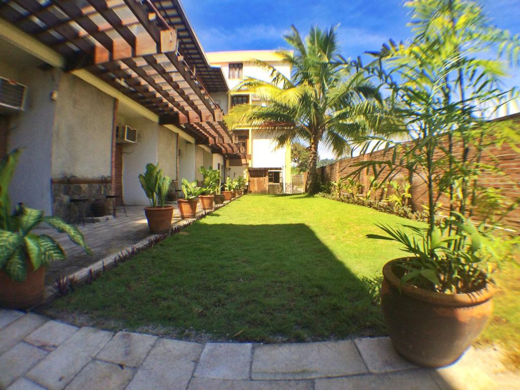 Mango Valley Hotel 1, where to stay in subic, subic beach resorts, beach resorts in subic, hotels in subic, affordable beach resorts in subic