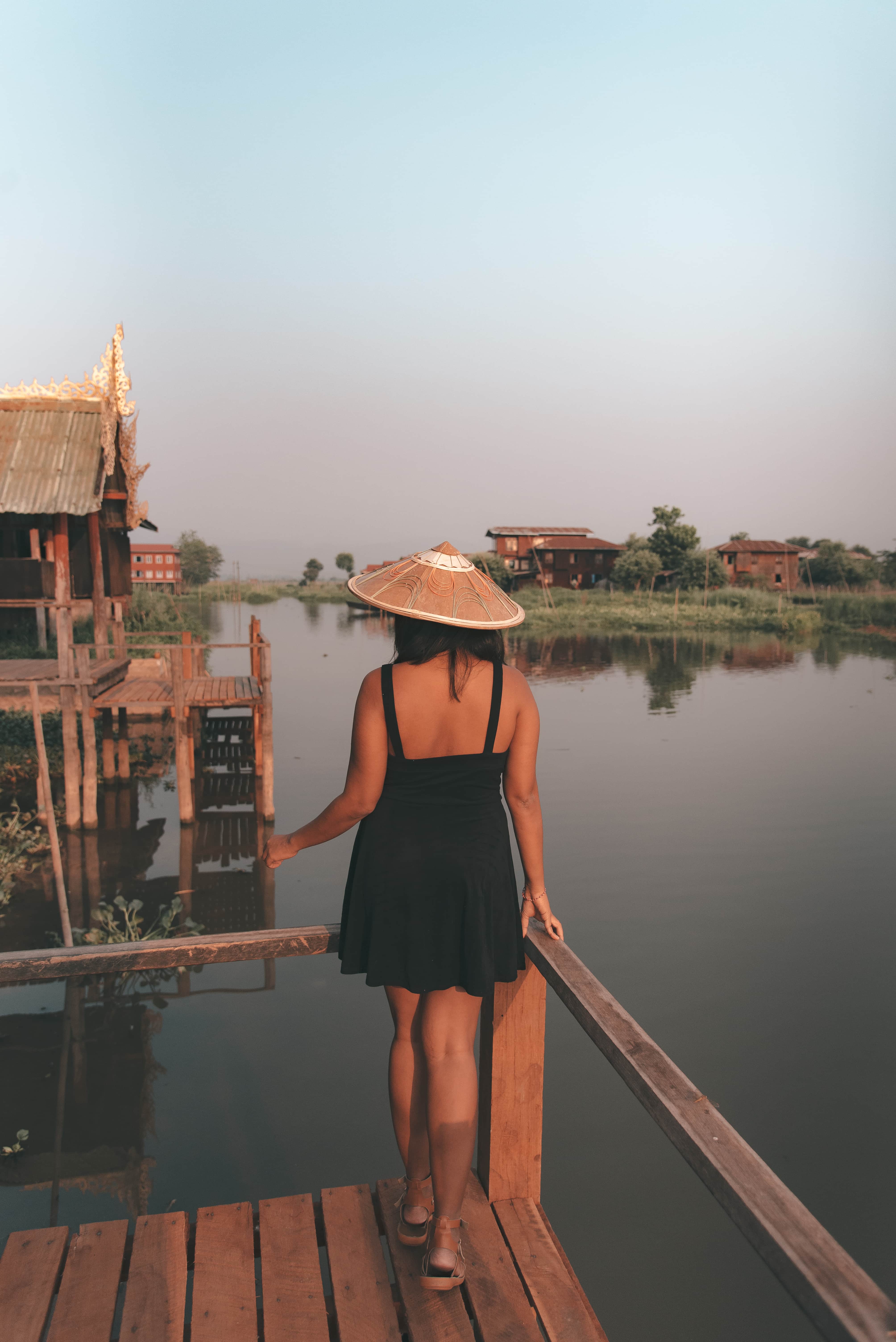 Inle Lake travel guide, things to do in inle Lake, Inle boat tour, Monastery Inle Lake