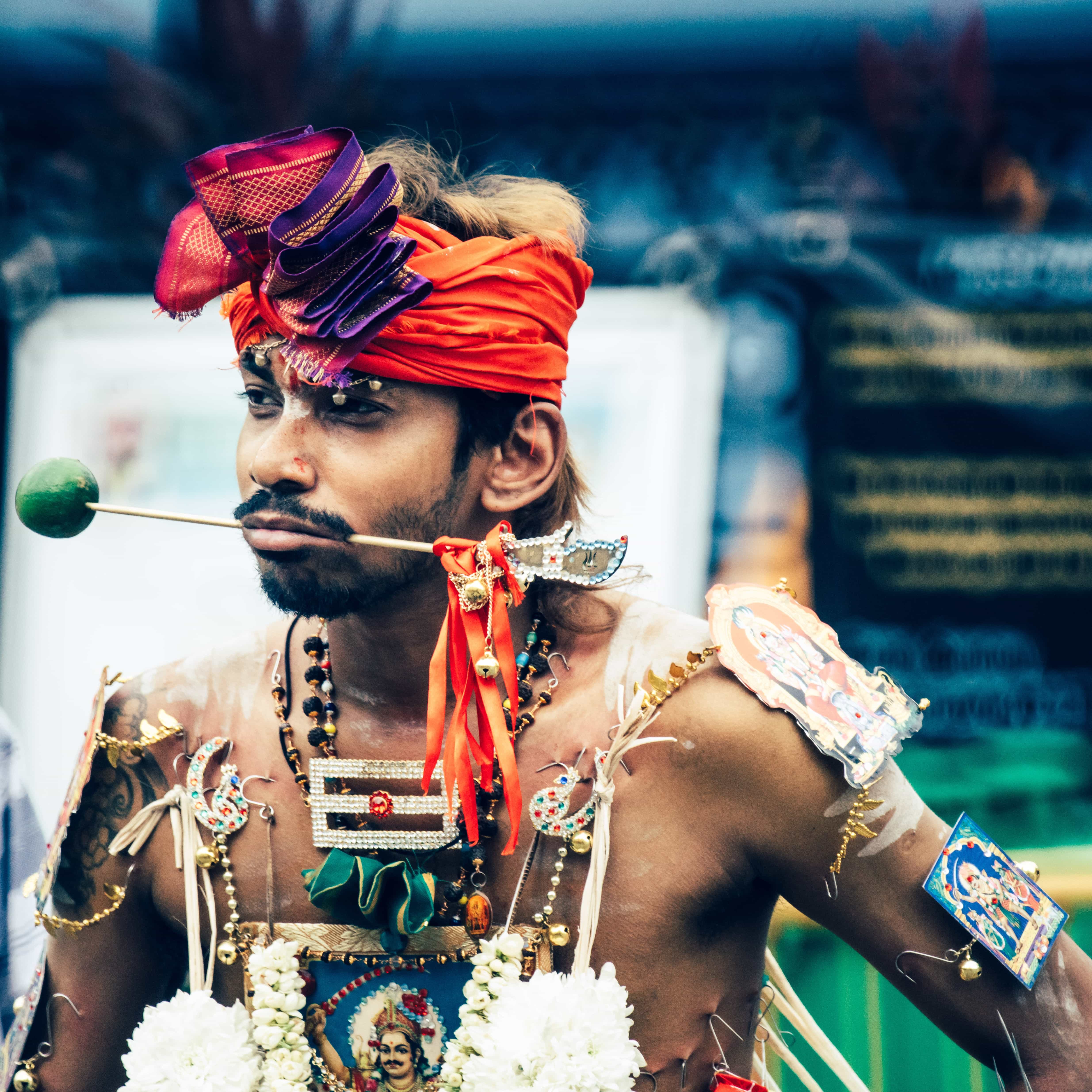 Thaipusam Festival, kuala lumpur to batu caves, how to get to batu caves, kl sentral to batu caves, batu caves entrance fee, batu caves steps
