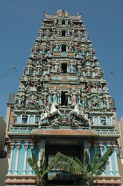 397px Sri Mahamariamman Temple 20070218 022
