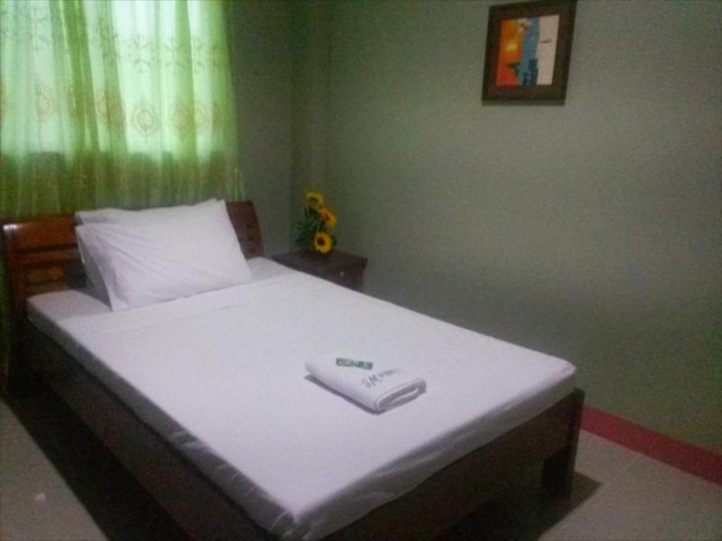 JM Backpackers Hometel, guimaras resorts, resorts in guimaras, beach resorts in guimaras