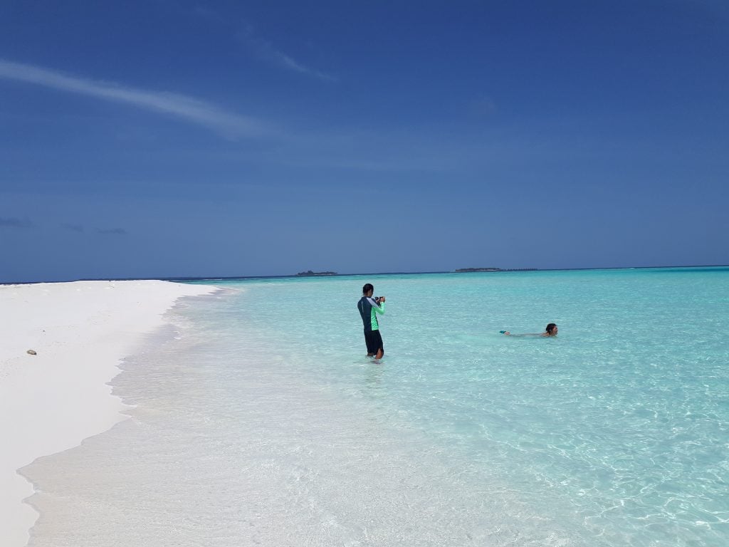 Omadhoo island, things to do in Omadhoo island, Omadhoo island travel guide, where to stay in Omadhoo island , island hopping in Omadhoo Island