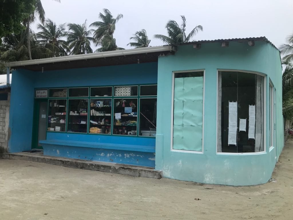 Supermarkets in Omadhoo Island