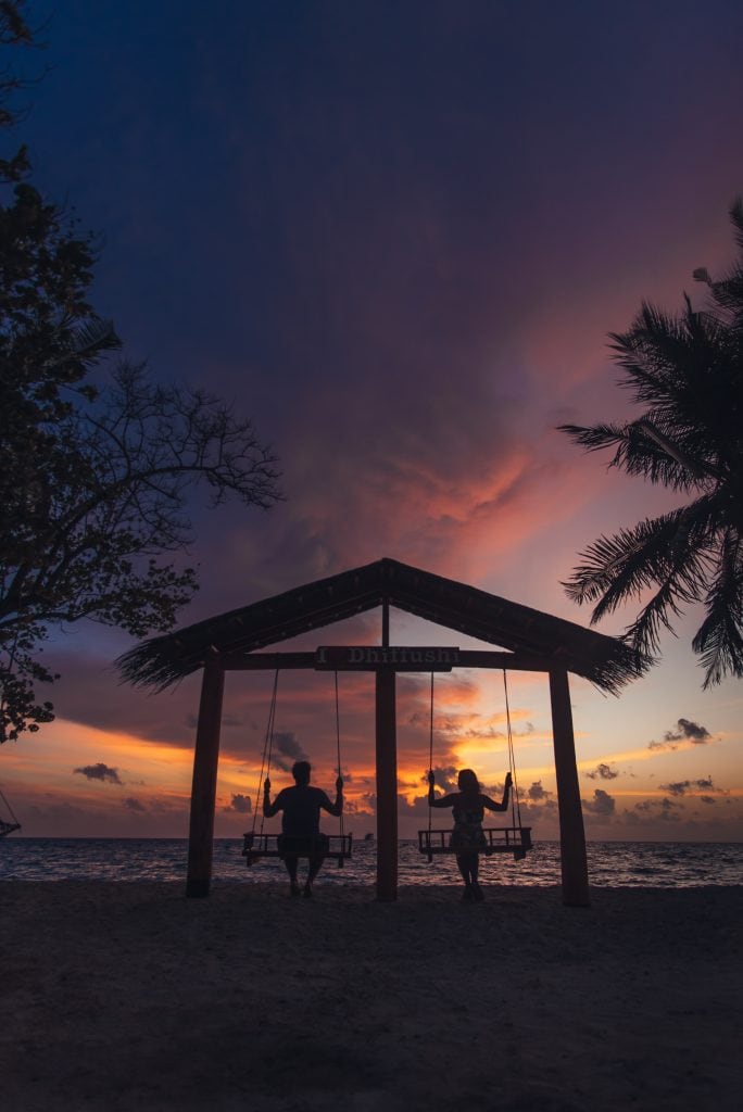 Dhiffushi travel guide, things to do in Dhiffushi, Dhifushi Island, sunsets in Dhiffushi Island