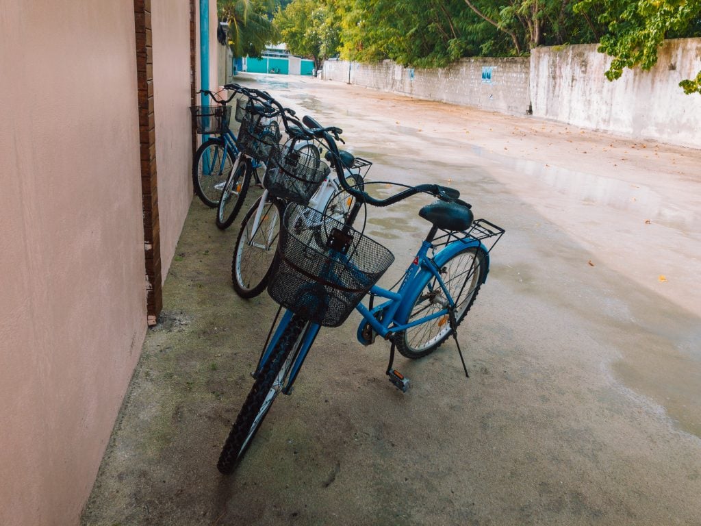 Cycling around Thulusdhoo