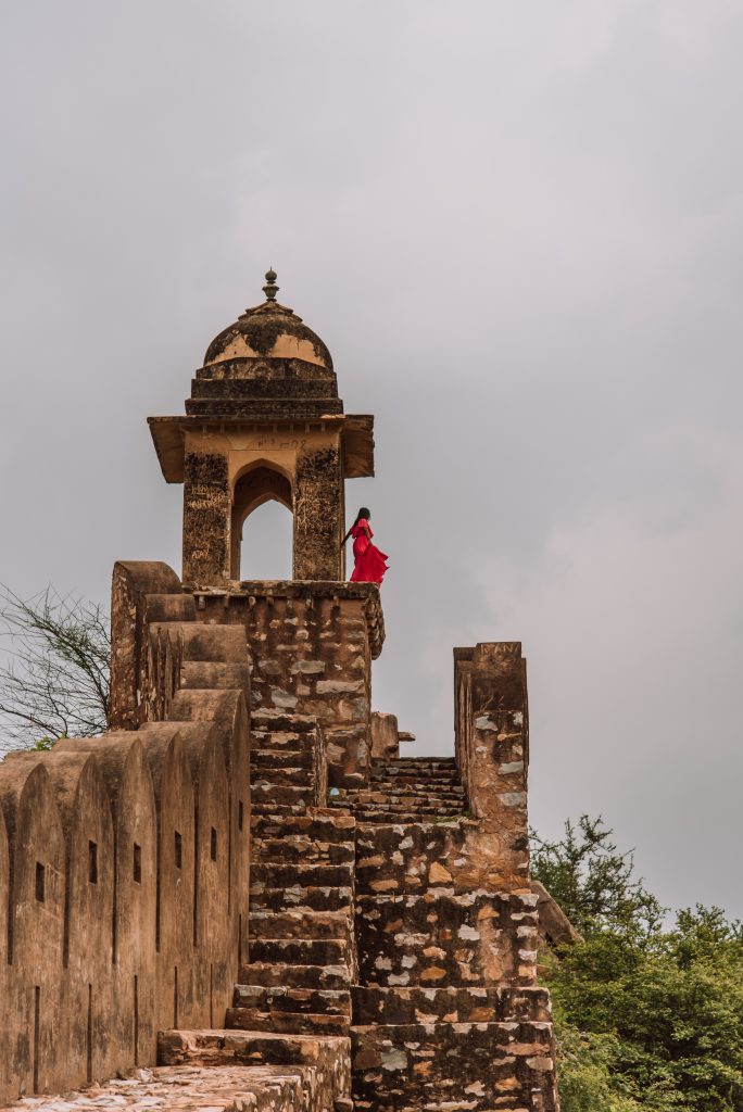 things to do in Jaipur, Jaipur travel guide,, views of Amber fort