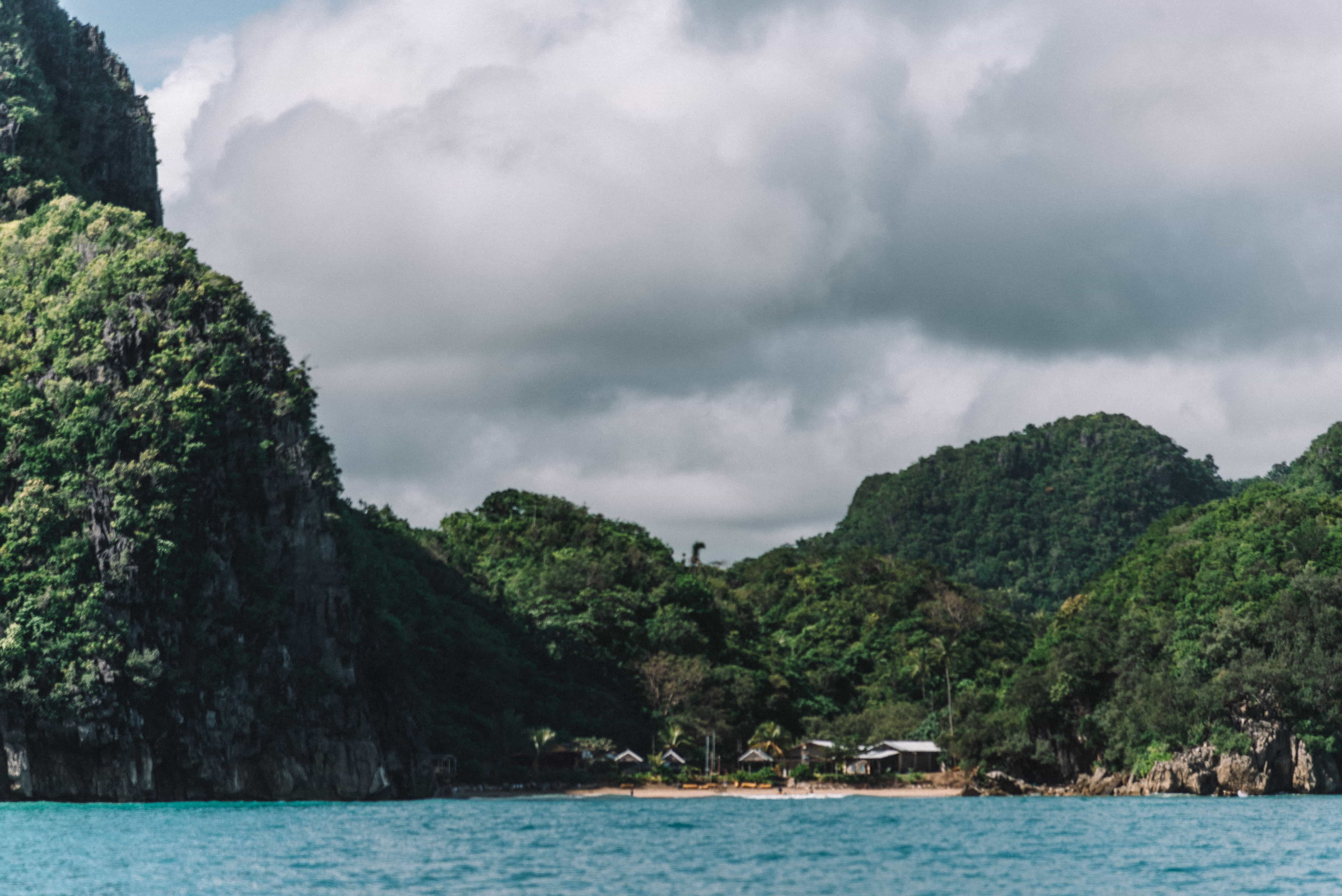 Caramoan tourist spots, Caramoan travel guide,, Gota Beach