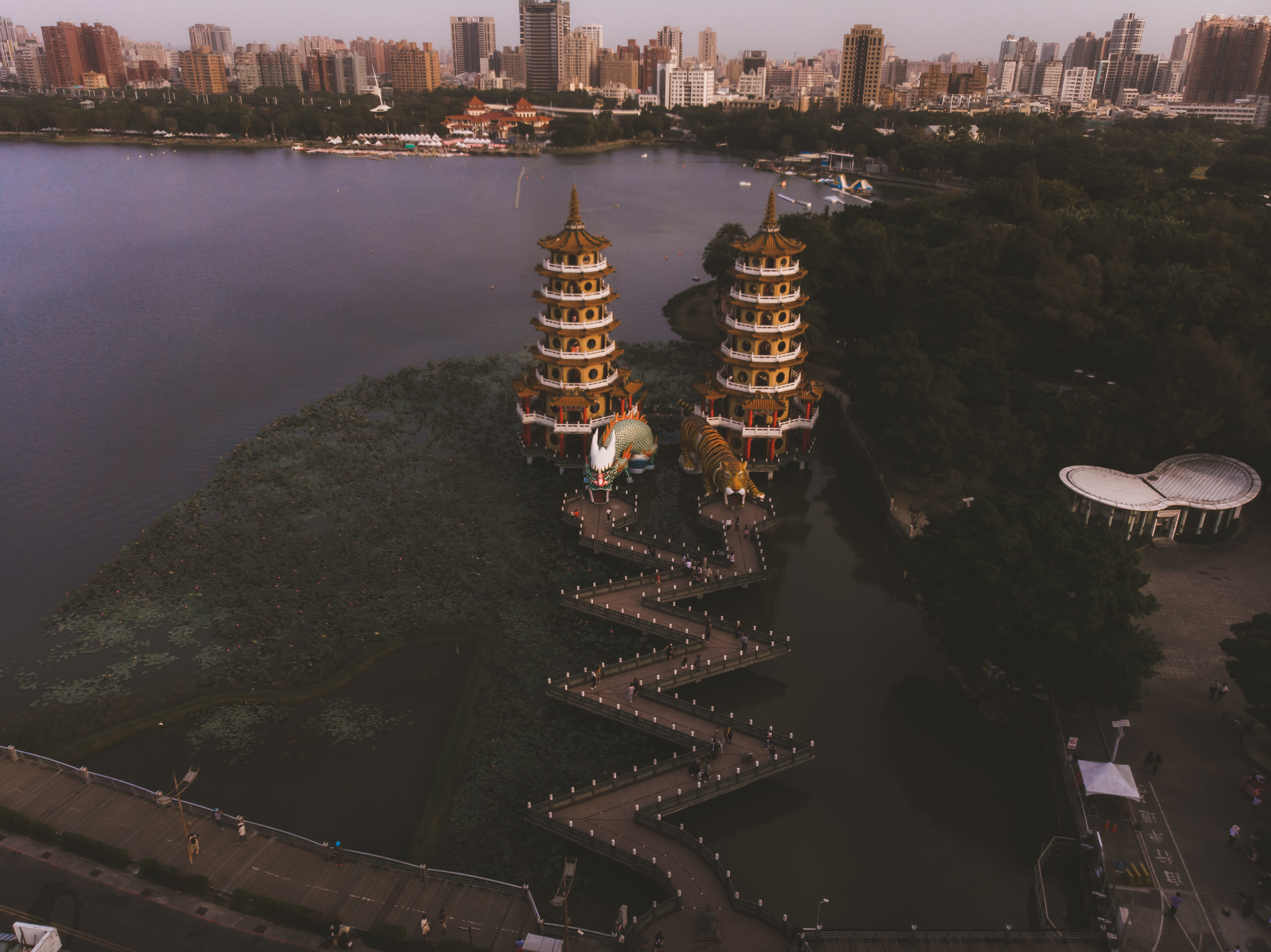 lotus pond travel guide, how to get to lotus pond