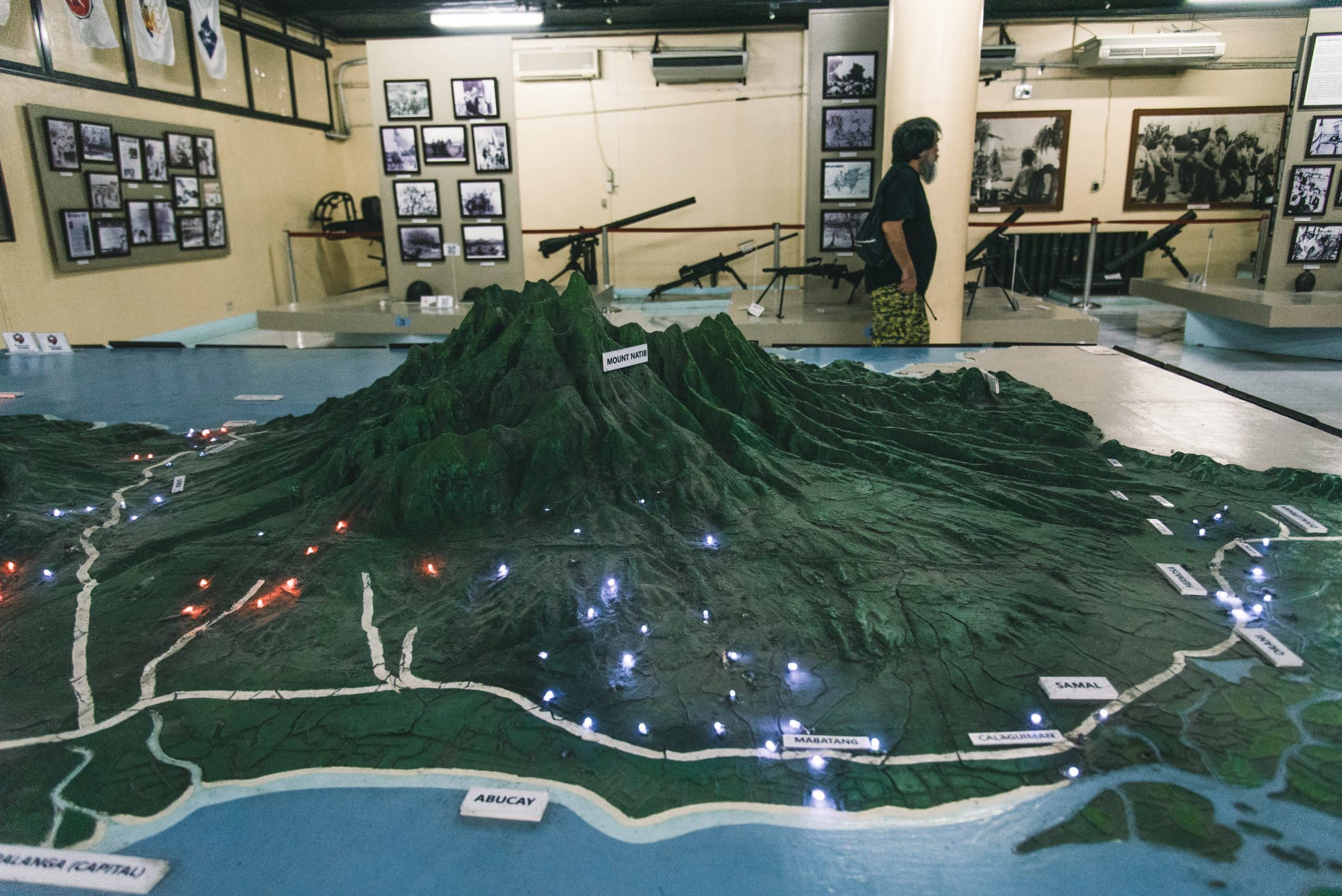 Bataan tourist spots, Bataan travel guide, Five Fingers Cove