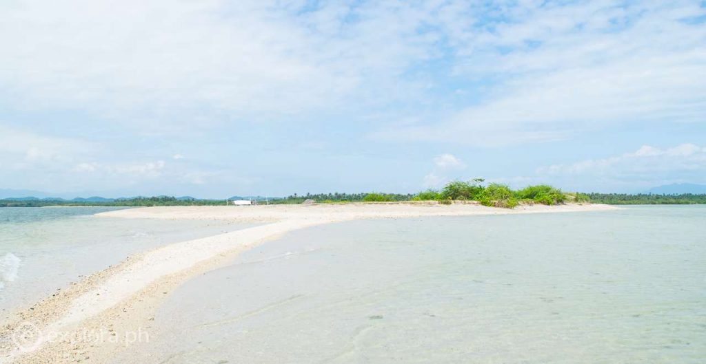 Panumbagan Sandbar, Sorsogon tourist spots