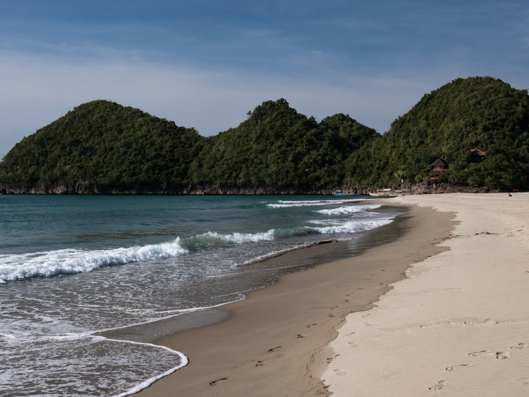 Best Beaches in Dumaguete, Sugar Beach