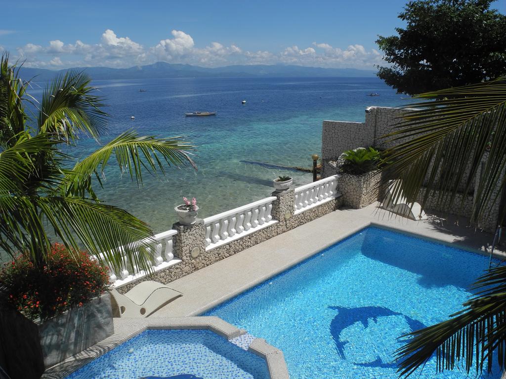 Ocean Front Paradise Resort, resorts in moalboal, beach resorts in moalboal, moalboal resorts, where to stay in moalboal