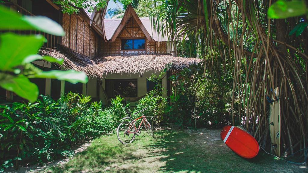 La Luna Island Resort, siargao resorts, siargao hotels, cheap hotels in siargao, where to stay in siargao