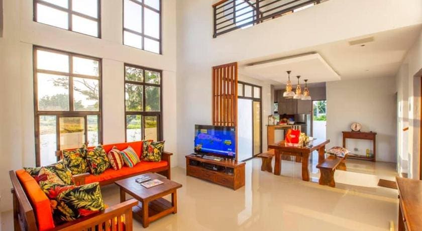 AVERONS BEACH HOUSE, beach resorts in laiya, 
beach resorts in batangas, beaches in batangas, affordable beach resorts batangas, resorts in batangas, batangas resorts