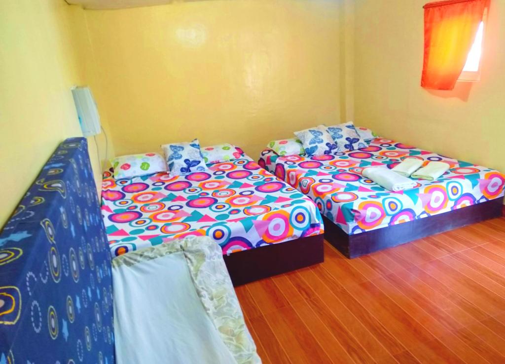 RMTM's Beachfront Accommodation, 
hotels in caramoan, resorts in caramoan