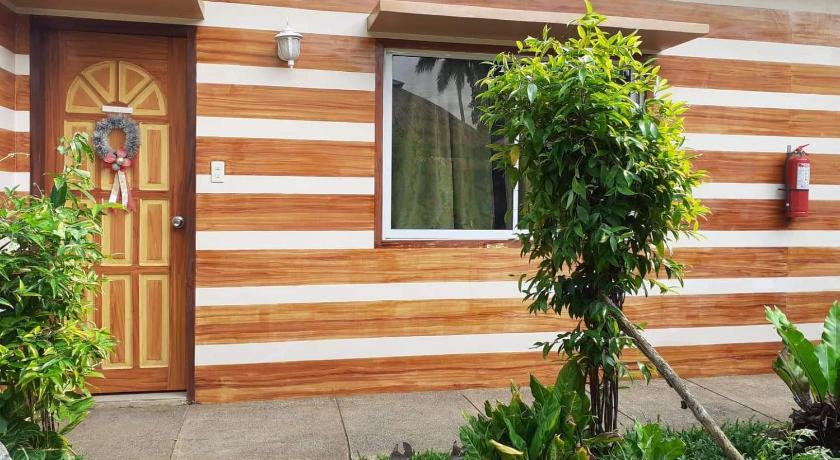 Sealey's Inn, 
sipalay beach resorts, sipalay resorts, sipalay beach, beach resorts in sipalay, resorts in sipalay, sipalay beaches, beaches in sipalay