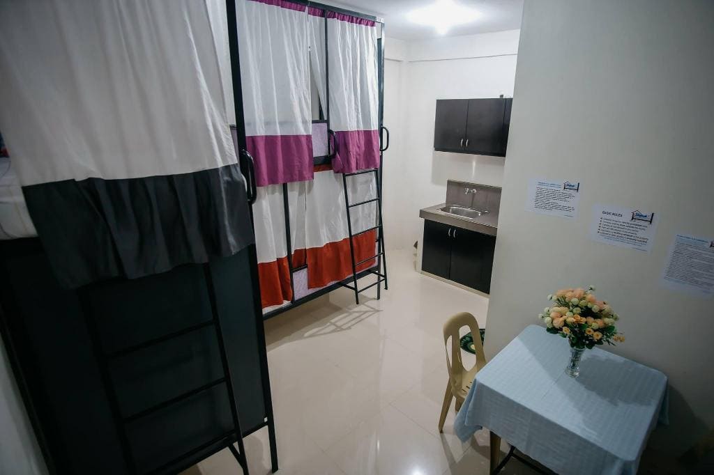 Sleepadz Naga Capsule Beds Dormitel, naga hotels, hotels in naga city, hotels in naga