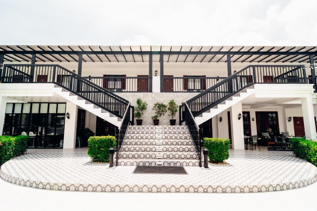 16 Best Hotels in Clark Pampanga 12 The Mansion, hotels in Clark, hotels in Clark Pampanga