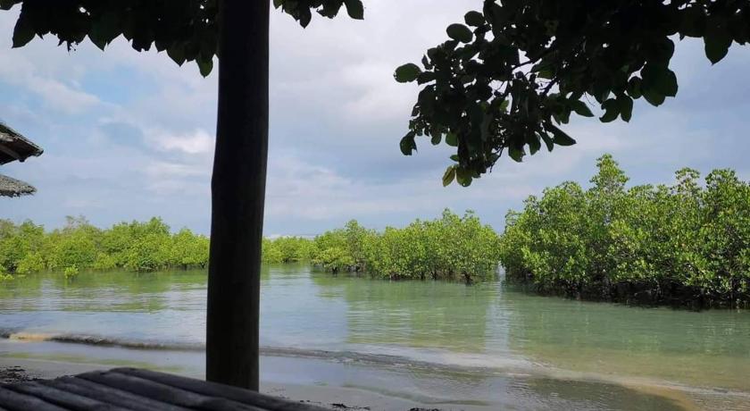 Blue House Beach Resort, 
resorts in bukidnon, bukidnon resorts