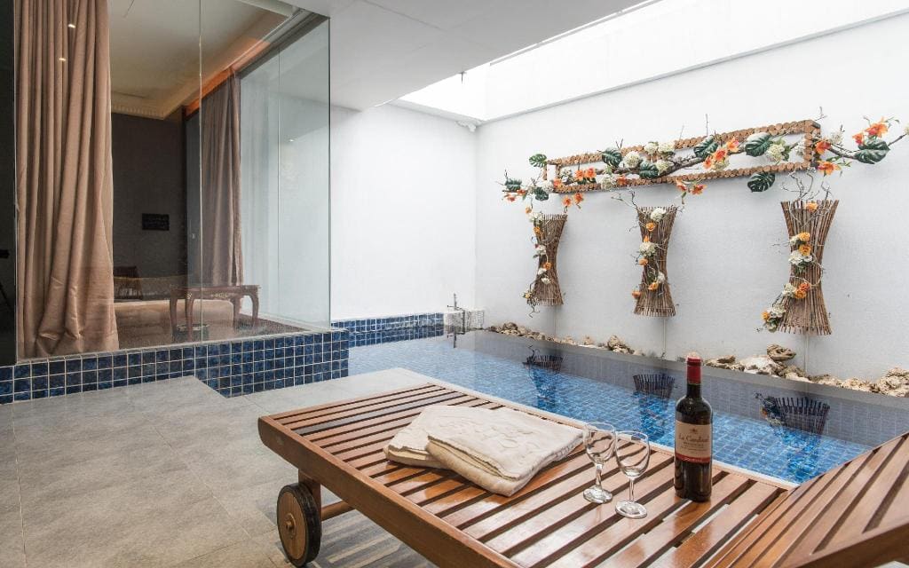 Enjoy City Motel, hotels in taichung, taichung hotels, where to stay in taichung, taichung hotles, cheap hotels in taichung, hotels in taichung taiwan 